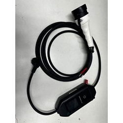 Cargador Portátil para VEs y PHEVs Modo 2 (3,5kW) con borneras para osciloscopio. - Imagen 1